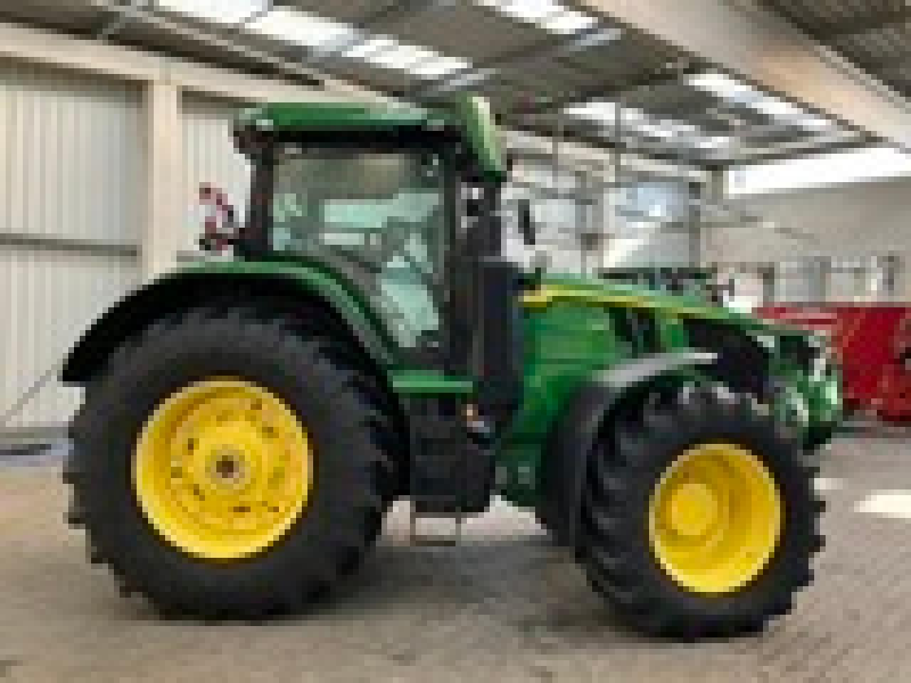 John Deere 7R 330 - Tracteur agricole: photos 1 John Deere 7R 330 - Tracteur agricole: photos 1