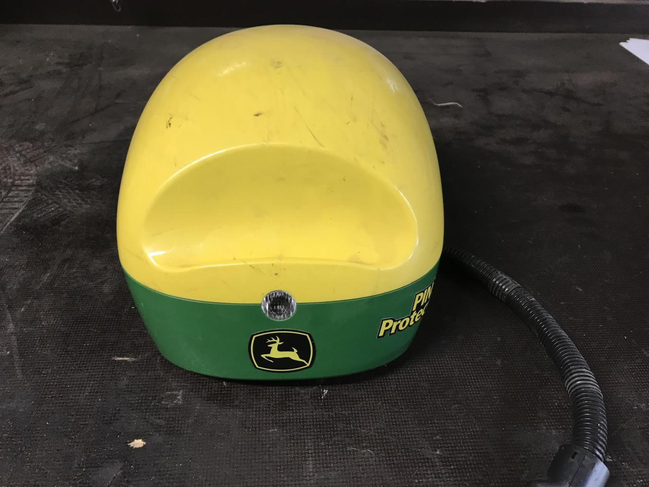 John Deere SF6000 - Système de navigation pour Machine agricole: photos 2 John Deere SF6000 - Système de navigation pour Machine agricole: photos 2