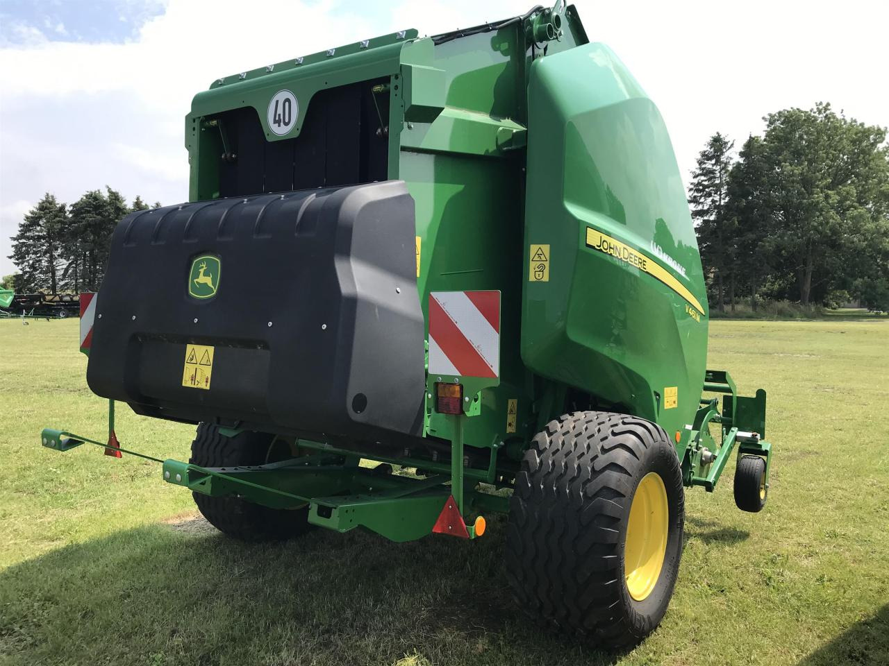 John Deere V461M - Presse à balles rondes: photos 3 John Deere V461M - Presse à balles rondes: photos 3