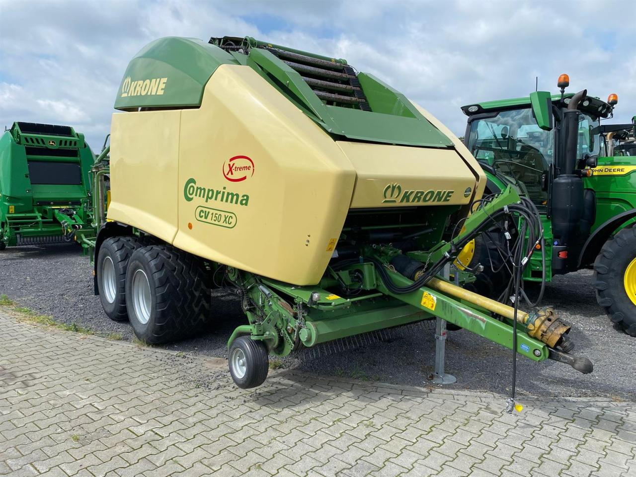 Krone CV 150 XC x-treme - Presse à balles rondes: photos 1 Krone CV 150 XC x-treme - Presse à balles rondes: photos 1