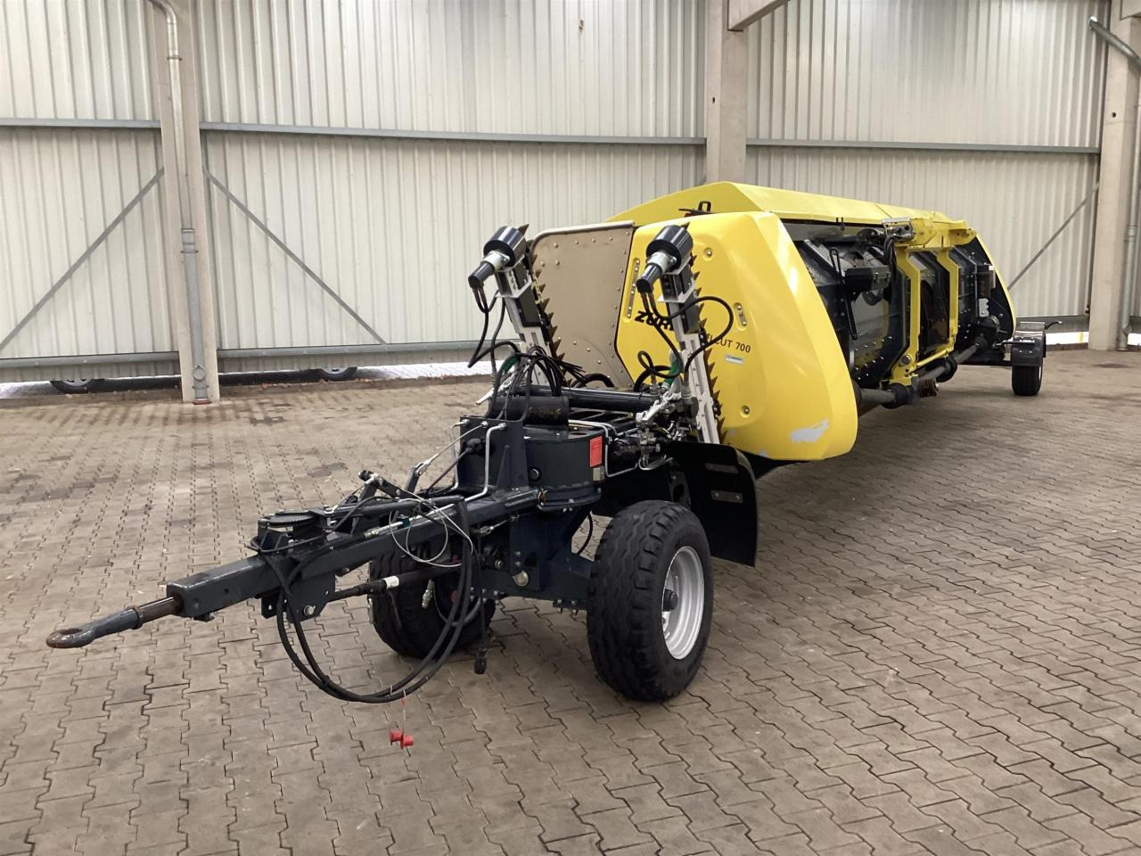 Zürn Profi Cut 700 - Accessoire aux ensileuses: photos 2 Zürn Profi Cut 700 - Accessoire aux ensileuses: photos 2