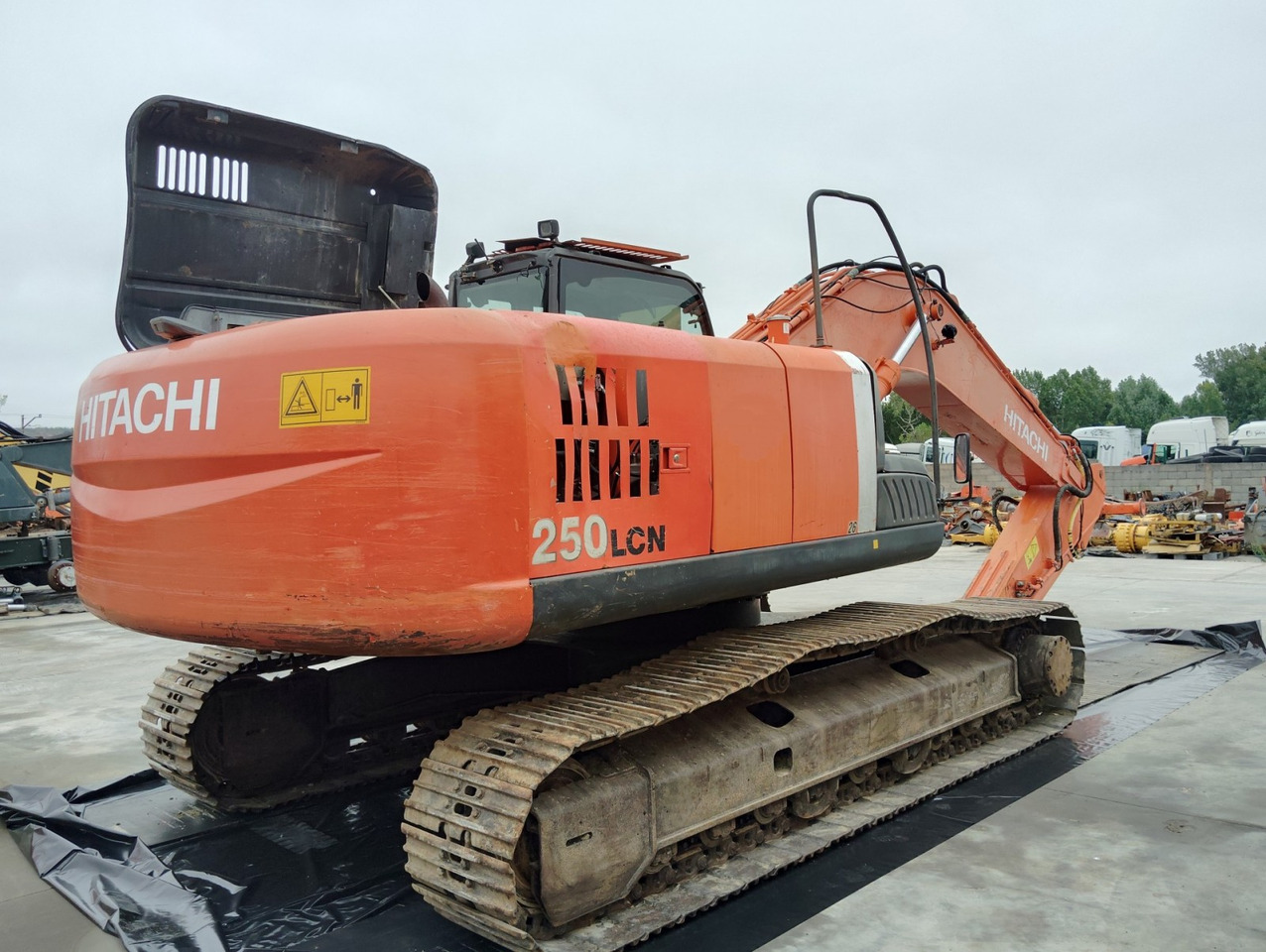 EXCAVADORA HITACHI ZX250LCN-3 - Pelle sur chenille: photos 2 EXCAVADORA HITACHI ZX250LCN-3 - Pelle sur chenille: photos 2