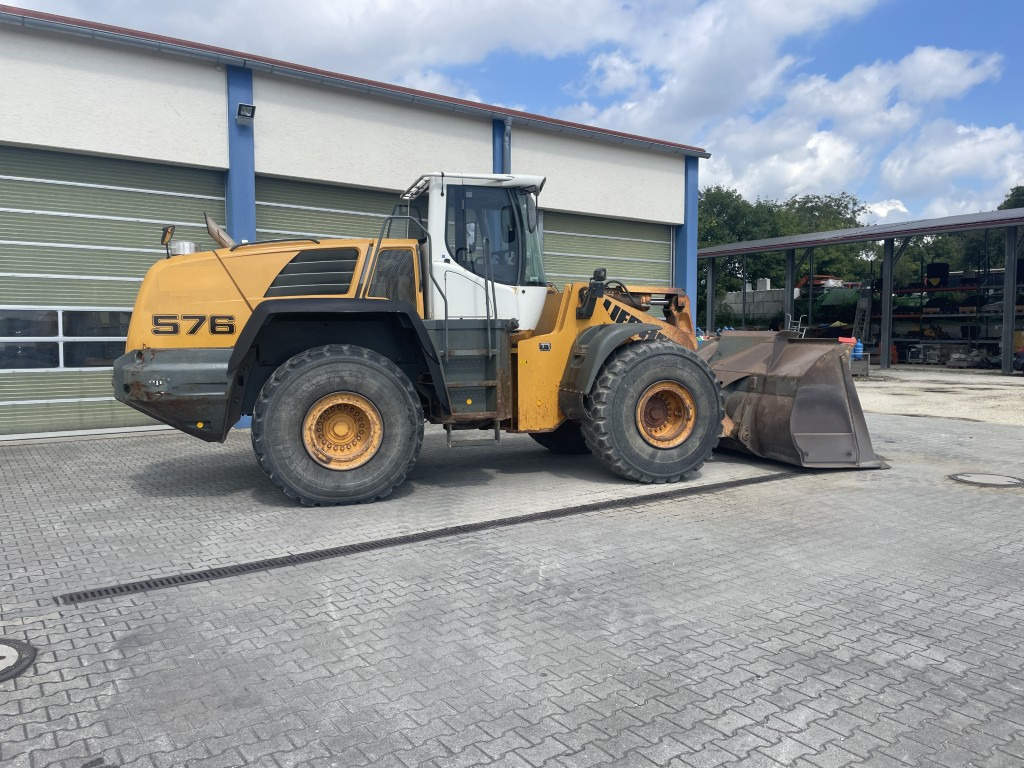 Liebherr L 576 - Chargeuse sur pneus: photos 5 Liebherr L 576 - Chargeuse sur pneus: photos 5