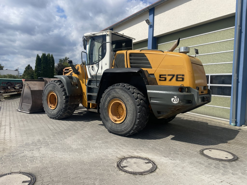 Liebherr L 576 - Chargeuse sur pneus: photos 3 Liebherr L 576 - Chargeuse sur pneus: photos 3