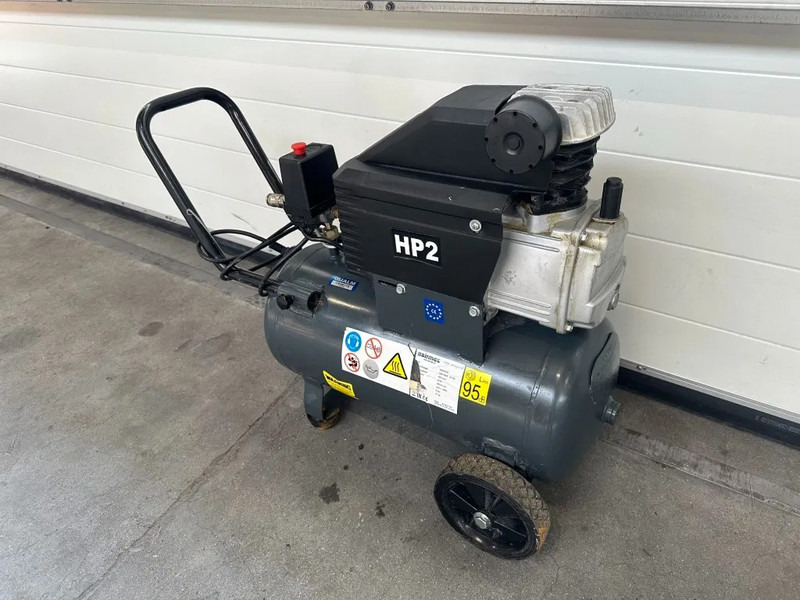 Compresseur d'air neuf Airmec KA25200 C 2 PK 200 L / min 8 Bar Elektrische Zuigercompressor: photos 8 Compresseur d'air neuf Airmec KA25200 C 2 PK 200 L / min 8 Bar Elektrische Zuigercompressor: photos 8