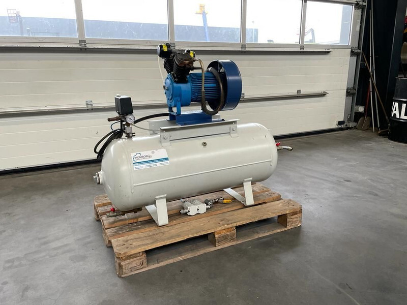 Alup 2.2 kW 240 L / min 10 Bar Elektrische Zuigercompressor op ketel - Compresseur d'air: photos 4 Alup 2.2 kW 240 L / min 10 Bar Elektrische Zuigercompressor op ketel - Compresseur d'air: photos 4