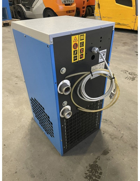 Alup ADQ 141 luchtdroger 2.350 L/min. 14 Bar - Compresseur d'air: photos 5 Alup ADQ 141 luchtdroger 2.350 L/min. 14 Bar - Compresseur d'air: photos 5
