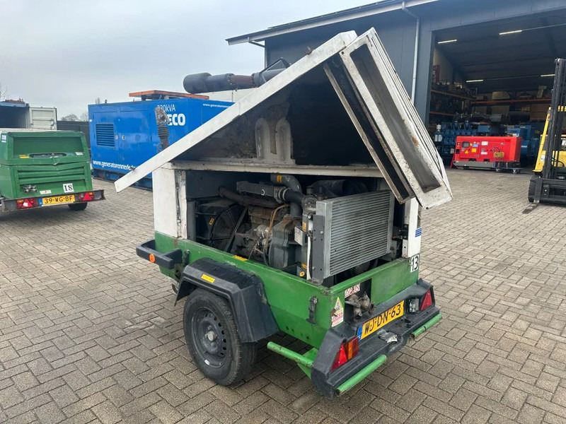 Atlas-Copco XAS 96 DD EU Deutz 5.3 m3 / min 35 kW 7 Bar mobiele Diesel Compressor aanhanger - Compresseur d'air: photos 3 Atlas-Copco XAS 96 DD EU Deutz 5.3 m3 / min 35 kW 7 Bar mobiele Diesel Compressor aanhanger - Compresseur d'air: photos 3