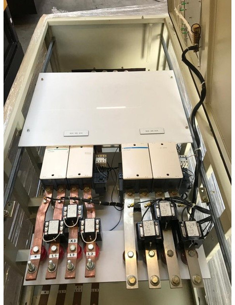 Automatisch Netovername Paneel 1000 Ampère ATS paneel als nieuw ! - Groupe électrogène: photos 2 Automatisch Netovername Paneel 1000 Ampère ATS paneel als nieuw ! - Groupe électrogène: photos 2