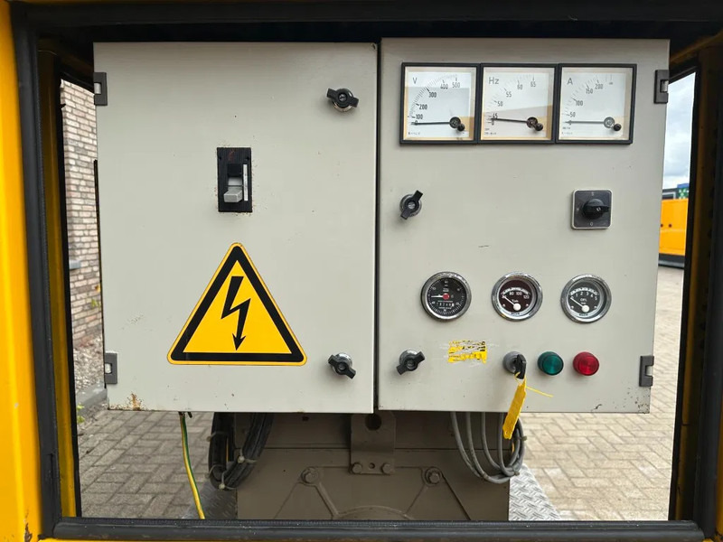 DAF DHT 825 Stamford 125 kVA Silent Noodstroom generatorset - Groupe électrogène: photos 3 DAF DHT 825 Stamford 125 kVA Silent Noodstroom generatorset - Groupe électrogène: photos 3