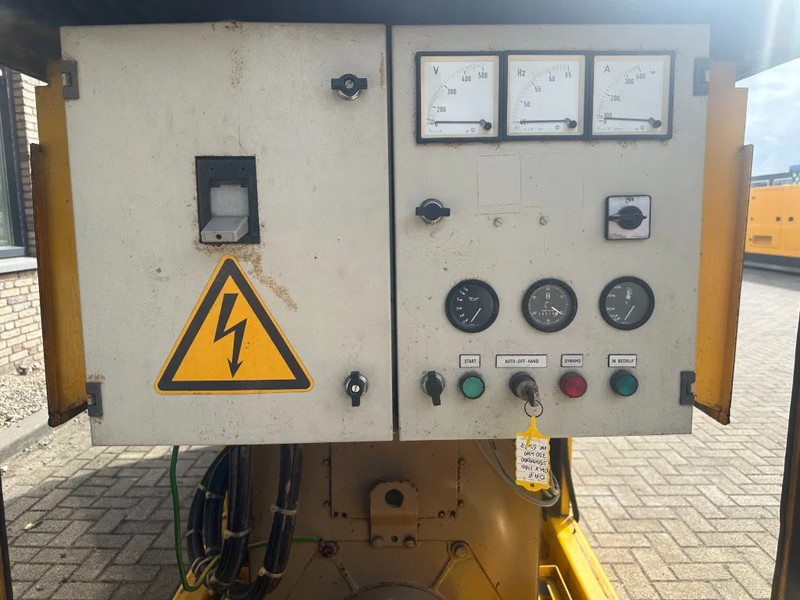 DAF DKX 1160 Stamford 250 kVA Silent Noodstroom generatorset - Groupe électrogène: photos 5 DAF DKX 1160 Stamford 250 kVA Silent Noodstroom generatorset - Groupe électrogène: photos 5
