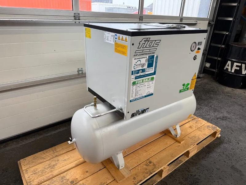 Fiac LS 8 - 200 Elektrische Schroefcompressor 6 kW 736 L / min 10 Bar New ! Overstock ! - Compresseur d'air: photos 2 Fiac LS 8 - 200 Elektrische Schroefcompressor 6 kW 736 L / min 10 Bar New ! Overstock ! - Compresseur d'air: photos 2