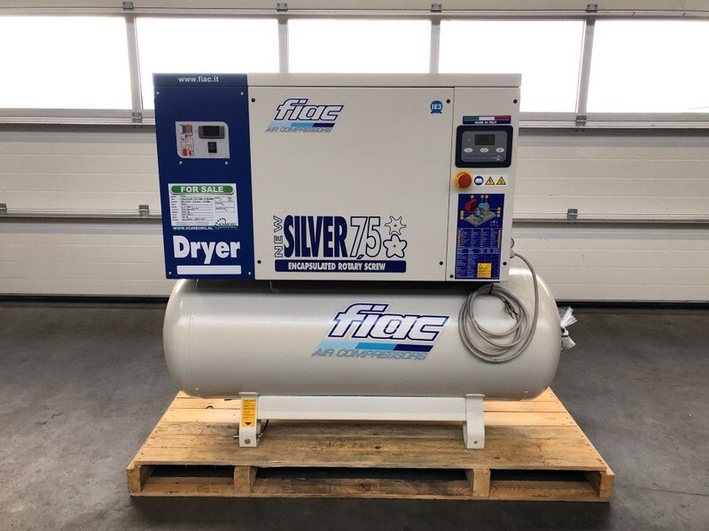 Fiac New Silver D 7.5 / 300 Silent 5.5 kW 720 L / min 10 bar Elektrische Schroefcompressor met ketel en droger - Compresseur d'air: photos 2 Fiac New Silver D 7.5 / 300 Silent 5.5 kW 720 L / min 10 bar Elektrische Schroefcompressor met ketel en droger - Compresseur d'air: photos 2