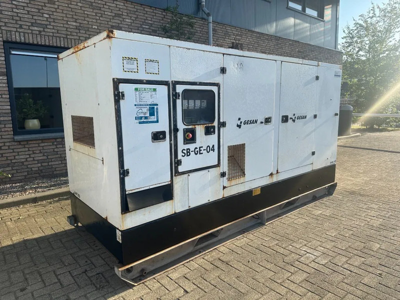 GESAN DVR 250 Volvo leroy Somer 275 kVA Silent Rental generatorset - Groupe électrogène: photos 4 GESAN DVR 250 Volvo leroy Somer 275 kVA Silent Rental generatorset - Groupe électrogène: photos 4
