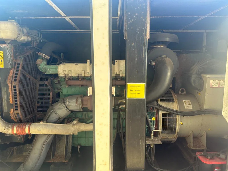 GESAN DVR 250 Volvo leroy Somer 275 kVA Silent Rental generatorset - Groupe électrogène: photos 3 GESAN DVR 250 Volvo leroy Somer 275 kVA Silent Rental generatorset - Groupe électrogène: photos 3