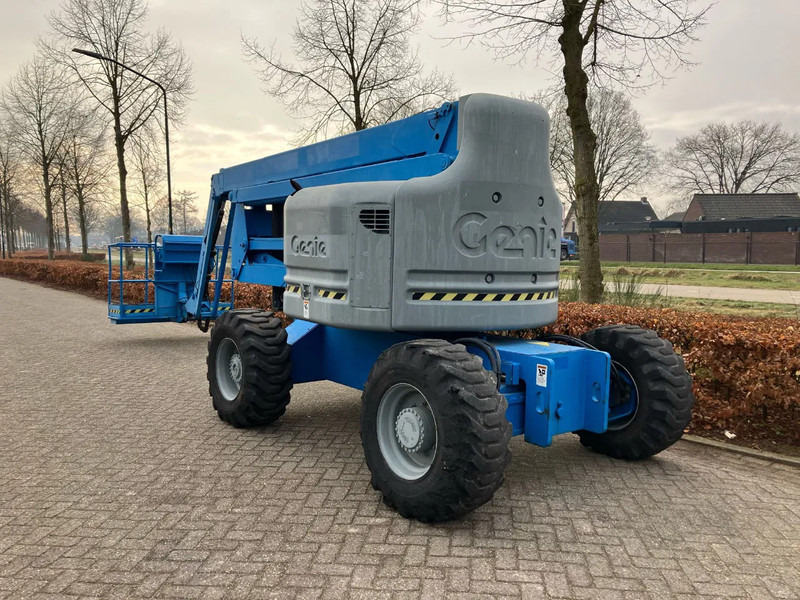 Genie Z60/34 Deutz Diesel 4 x 4 Knik Telescoop Hoogwerker 20.4 meter werkhoogte - Nacelle articulée: photos 2 Genie Z60/34 Deutz Diesel 4 x 4 Knik Telescoop Hoogwerker 20.4 meter werkhoogte - Nacelle articulée: photos 2
