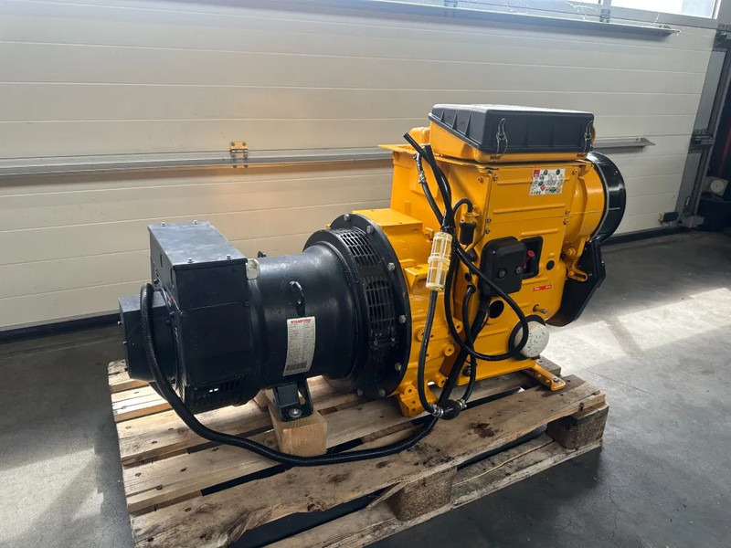 Groupe électrogène Hatz 2M41 Stamford 17.5 kVA generatorset: photos 5