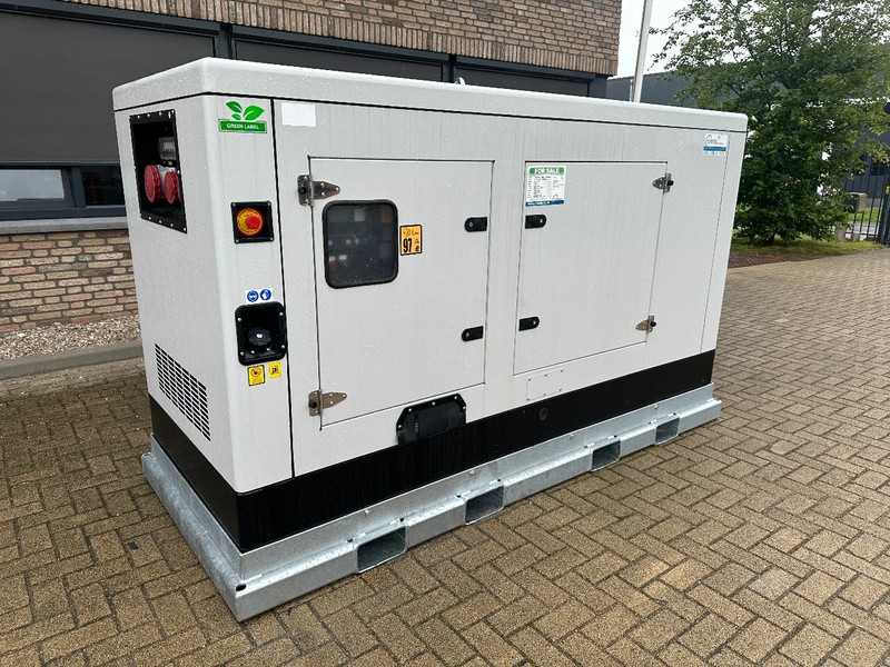 Himoinsa HFW 120 Iveco FPT Stamford 120 kVA Silent Rental generatorset New! - Groupe électrogène: photos 1 Himoinsa HFW 120 Iveco FPT Stamford 120 kVA Silent Rental generatorset New! - Groupe électrogène: photos 1