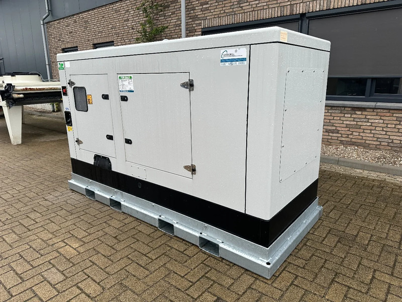 Himoinsa HFW 120 Iveco FPT Stamford 120 kVA Silent Rental generatorset New! - Groupe électrogène: photos 4 Himoinsa HFW 120 Iveco FPT Stamford 120 kVA Silent Rental generatorset New! - Groupe électrogène: photos 4