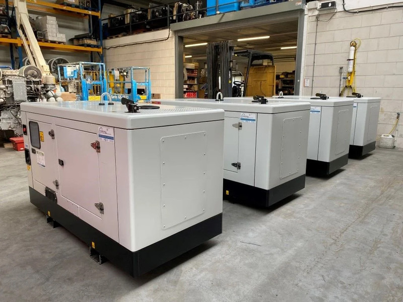 Himoinsa Yanmar Stamford 45 kVA Supersilent generatorset Nieuw ! - Groupe électrogène: photos 3 Himoinsa Yanmar Stamford 45 kVA Supersilent generatorset Nieuw ! - Groupe électrogène: photos 3