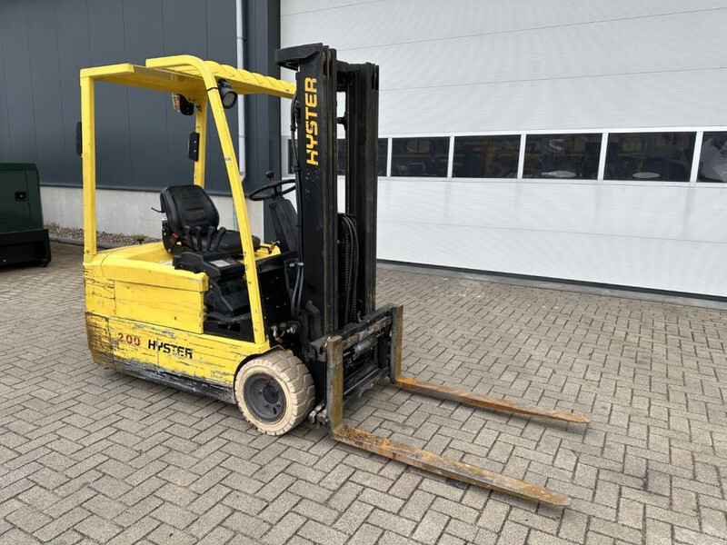 Hyster J2.00XMI 2 ton Triplex Freelift Sideshift Elektra Heftruck accu 2012 - Chariot élévateur électrique: photos 1 Hyster J2.00XMI 2 ton Triplex Freelift Sideshift Elektra Heftruck accu 2012 - Chariot élévateur électrique: photos 1