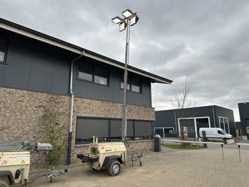 Ingersoll Rand LT6K Kubota 6 kVA Mobiele Lichtmast Aggregaat Light Tower - Mat d'éclairage: photos 1 Ingersoll Rand LT6K Kubota 6 kVA Mobiele Lichtmast Aggregaat Light Tower - Mat d'éclairage: photos 1