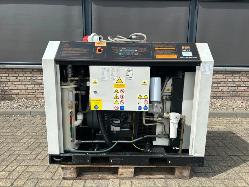 Ingersoll Rand SSR ML22 Elektrische Schroefcompressor 25 kW 3480 L / min 7.5 Bar - Compresseur d'air: photos 3 Ingersoll Rand SSR ML22 Elektrische Schroefcompressor 25 kW 3480 L / min 7.5 Bar - Compresseur d'air: photos 3
