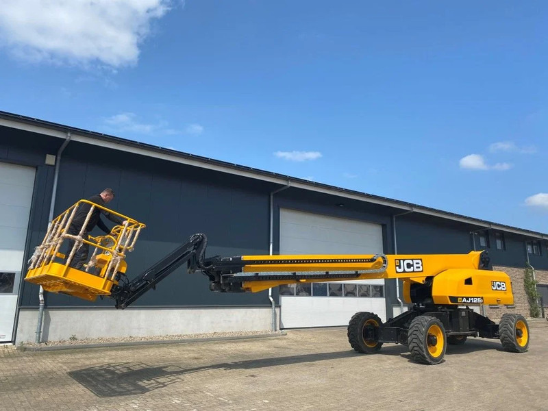 JCB AJ125D Diesel Telescoop Hoogwerker 40 Meter Werkhoogte as New ! - Nacelle télescopique: photos 3 JCB AJ125D Diesel Telescoop Hoogwerker 40 Meter Werkhoogte as New ! - Nacelle télescopique: photos 3