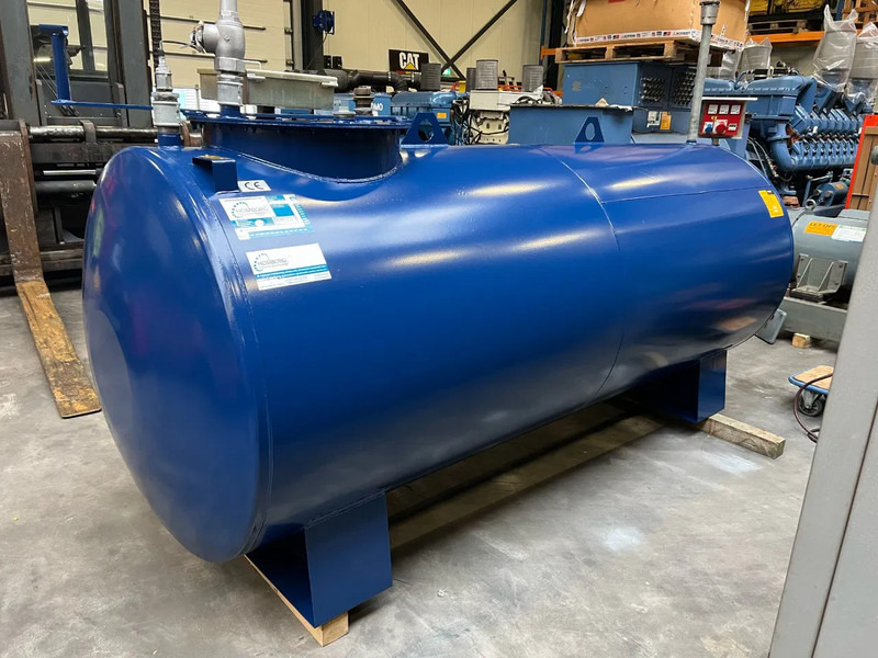 Cuve de stockage Kiwa IBC 4000 liter Kiwa Dubbelwandige Dieseltank: photos 7