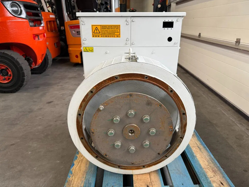 Leroy Somer LSAM 46.2M3 C 6/4 Generatordeel 150 kVA Alternator New overstock ! - Groupe électrogène: photos 3 Leroy Somer LSAM 46.2M3 C 6/4 Generatordeel 150 kVA Alternator New overstock ! - Groupe électrogène: photos 3