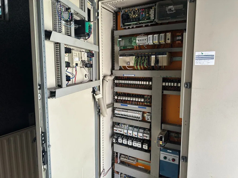 MAN Stamford 275 kVA Silent Gas generatorset in container - Groupe électrogène: photos 5 MAN Stamford 275 kVA Silent Gas generatorset in container - Groupe électrogène: photos 5