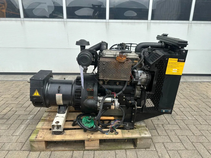 Perkins 1103C-33 Stamford 30 kVA generatorset year 2024 ! - Groupe électrogène: photos 3 Perkins 1103C-33 Stamford 30 kVA generatorset year 2024 ! - Groupe électrogène: photos 3