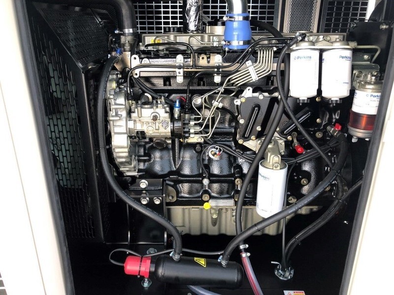Perkins 165 kVA Supersilent generatorset - Groupe électrogène: photos 5 Perkins 165 kVA Supersilent generatorset - Groupe électrogène: photos 5