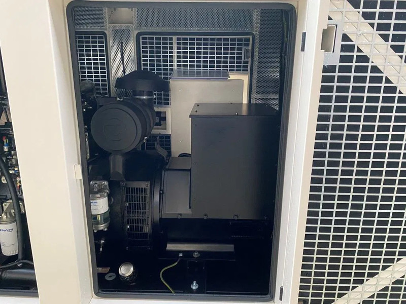 Groupe électrogène neuf Perkins 66 kVA Silent generatorset New !: photos 13 Groupe électrogène neuf Perkins 66 kVA Silent generatorset New !: photos 13