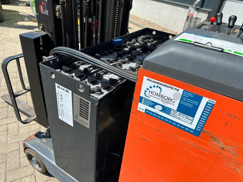 Toyota 6FBRE14 Triplex 1.4 ton Triplex Elektra Reachtruck - Chariot à mât rétractable: photos 5 Toyota 6FBRE14 Triplex 1.4 ton Triplex Elektra Reachtruck - Chariot à mât rétractable: photos 5