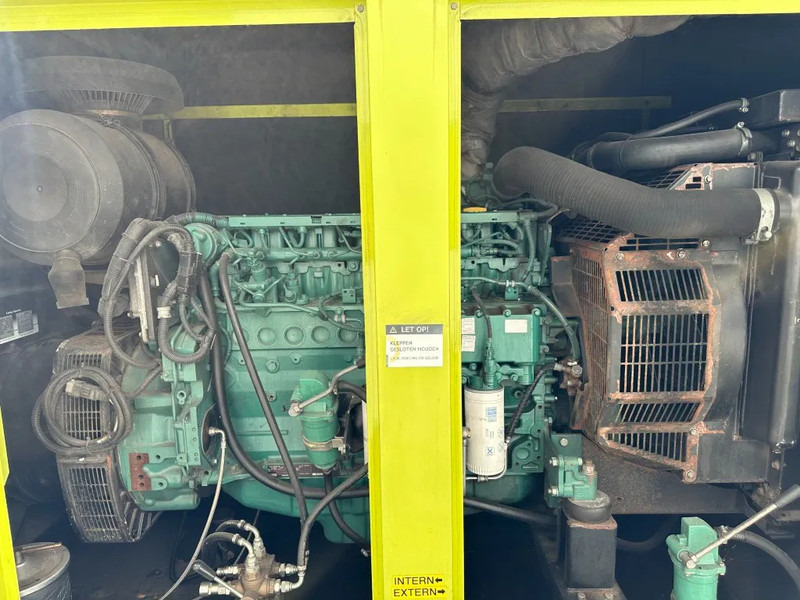 Groupe électrogène Volvo TAD 753 GE Bruno Leroy Somer 165 kVA Silent Rental generatorset: photos 13