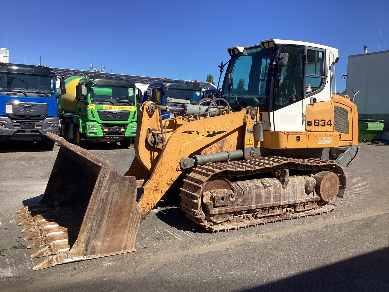 Liebherr LR 634 - Chargeuse sur chenilles: photos 1 Liebherr LR 634 - Chargeuse sur chenilles: photos 1