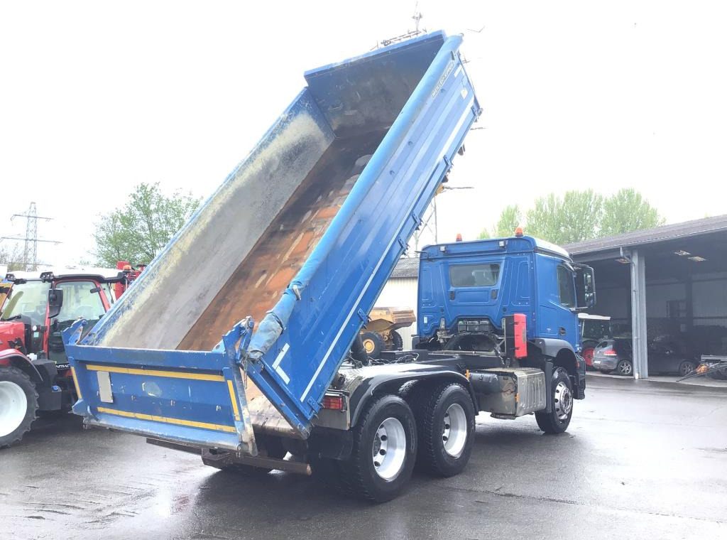 Camion benne Mercedes Benz Arocs 2643 6×4 Euro 6: photos 6