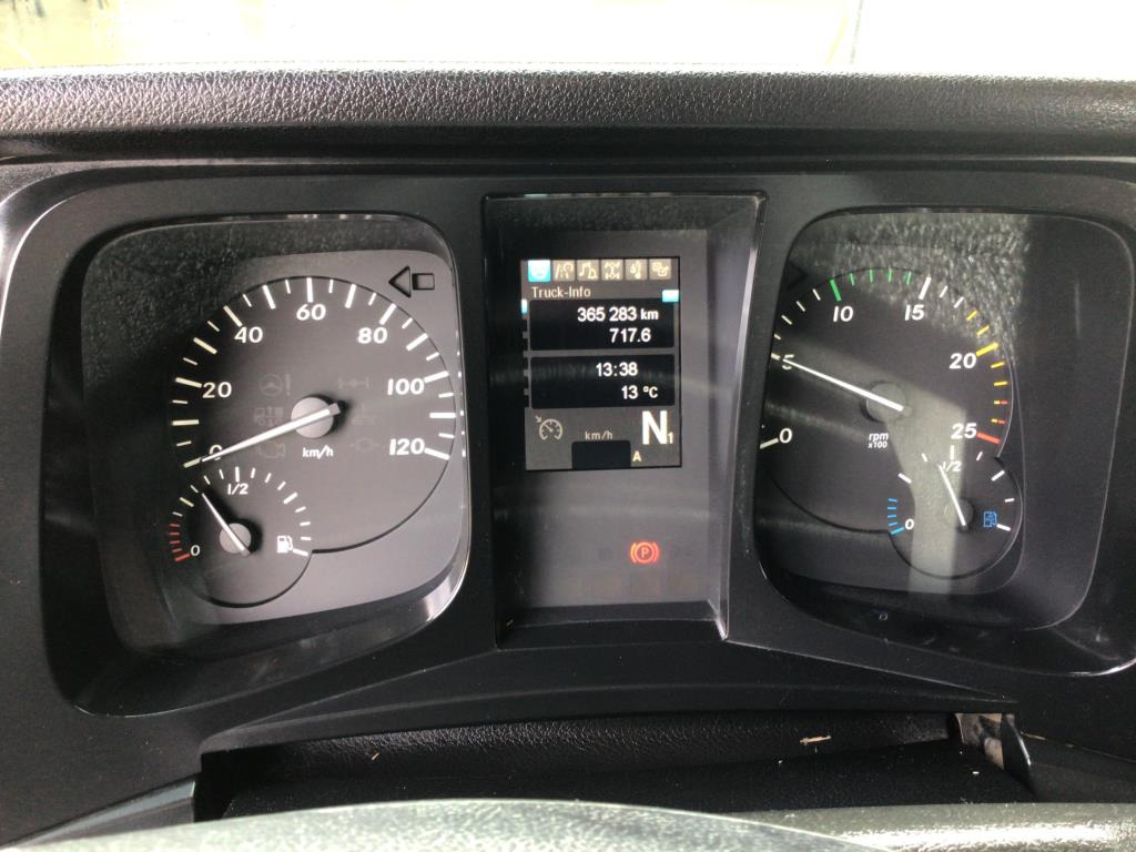 Camion benne Mercedes Benz Arocs 2643 6×4 Euro 6: photos 10