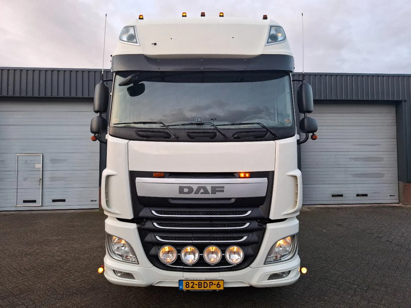 DAF XF 460 NL TREKKER - Tracteur routier: photos 2 DAF XF 460 NL TREKKER - Tracteur routier: photos 2