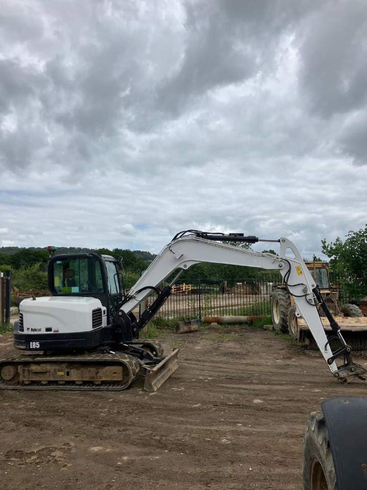 Bobcat E 85 - Mini pelle: photos 1 Bobcat E 85 - Mini pelle: photos 1