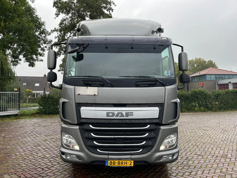 DAF CF 290 FA - Camion fourgon: photos 3 DAF CF 290 FA - Camion fourgon: photos 3