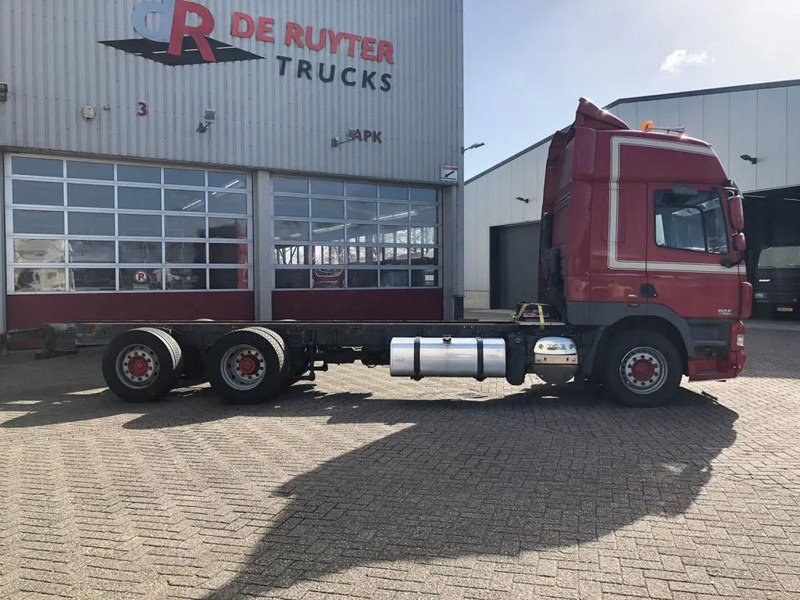 DAF CF 85 FAN CF 85.410 EURO 5 - Châssis cabine: photos 4 DAF CF 85 FAN CF 85.410 EURO 5 - Châssis cabine: photos 4