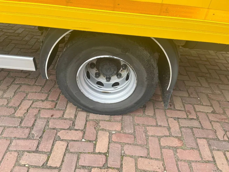 Camion fourgon DAF LF 210 FA 12 TN: photos 12