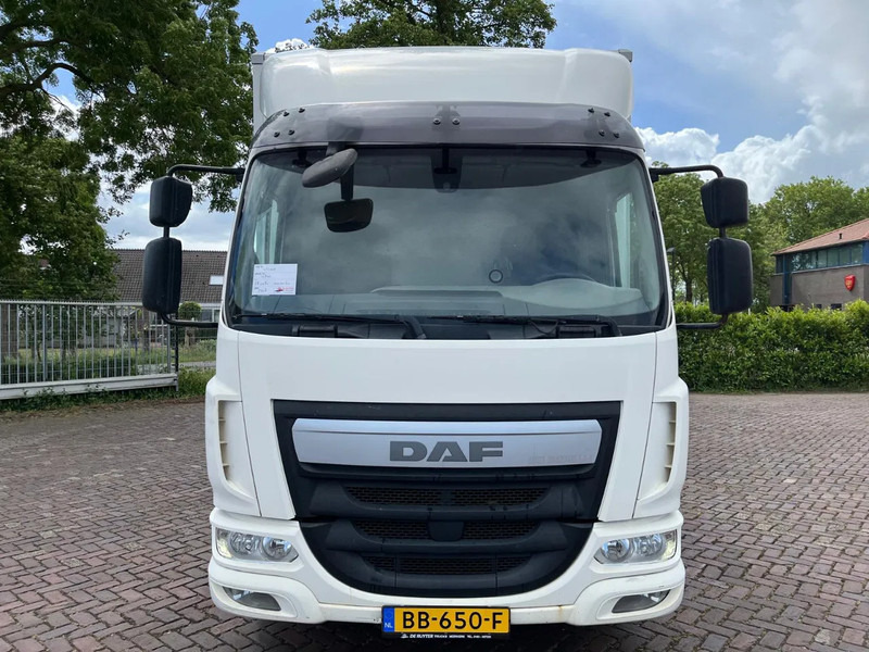 DAF LF 210 FA EURO 6 - Camion fourgon: photos 3 DAF LF 210 FA EURO 6 - Camion fourgon: photos 3