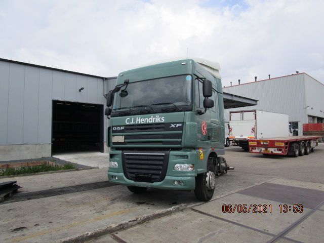 DAF XF 105 SPACE CABINE XF 105 EURO 5 - Cabine pour Camion: photos 1 DAF XF 105 SPACE CABINE XF 105 EURO 5 - Cabine pour Camion: photos 1