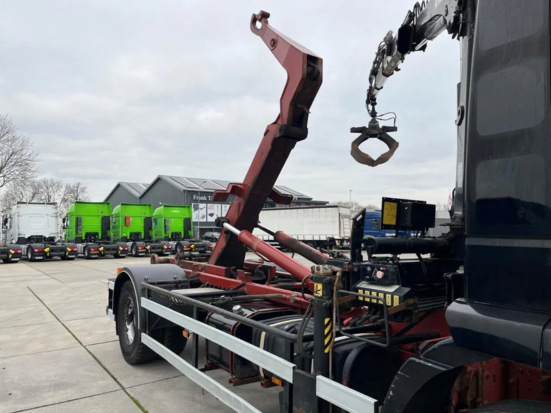 Iveco Eurostar 190 MH190E24 - Camion grue: photos 2 Iveco Eurostar 190 MH190E24 - Camion grue: photos 2