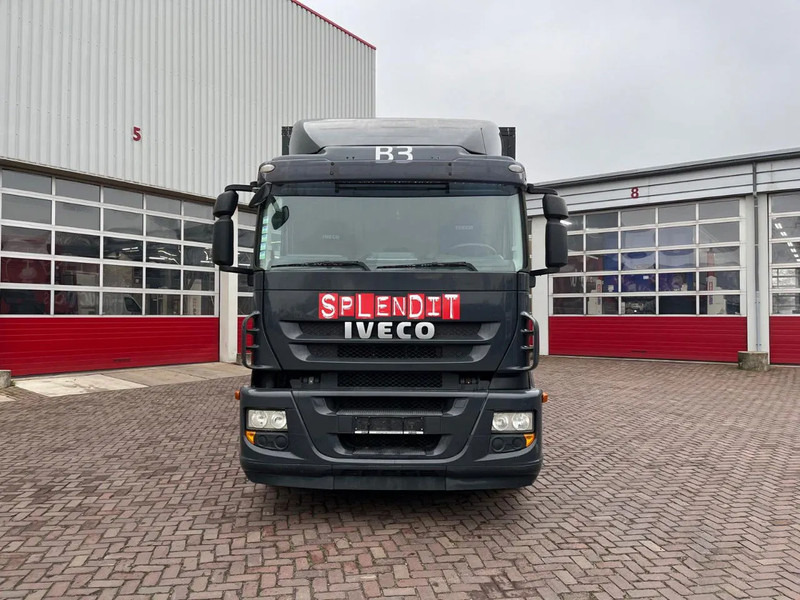 Iveco Stralis 190 S/7,5 - Camion fourgon: photos 2 Iveco Stralis 190 S/7,5 - Camion fourgon: photos 2