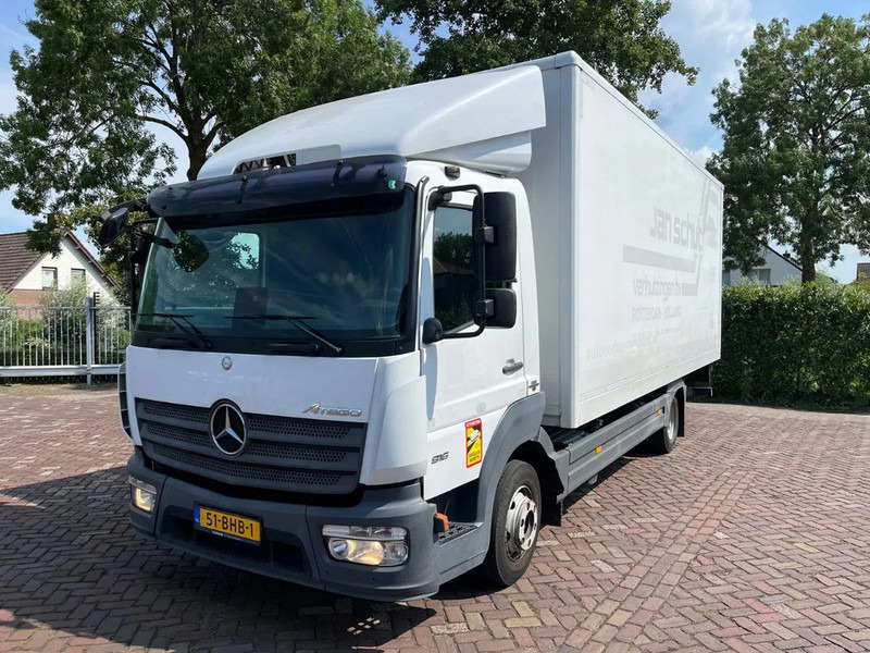 Mercedes-Benz Atego 916 - Camion fourgon: photos 4 Mercedes-Benz Atego 916 - Camion fourgon: photos 4