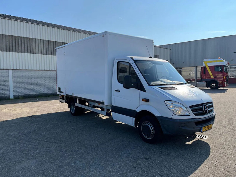 Fourgon grand volume, Utilitaire double cabine Mercedes-Benz Sprinter 513 2.2 CDI: photos 5